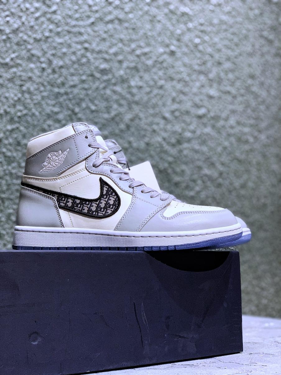 Dior x Air Jordan 1 High